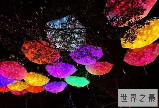 世界上最多的雨伞，河南洛阳10万把七彩洋伞节